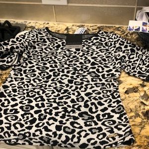 Animal print knit top /sweater